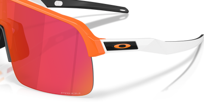 Oakley Sutro Lite