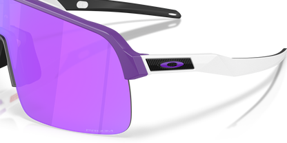 Oakley Sutro Lite
